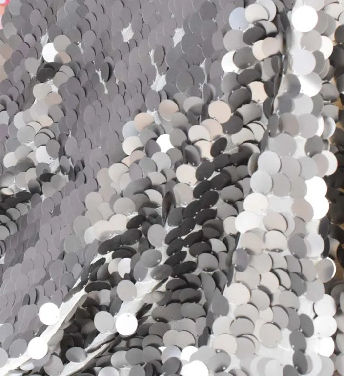 Unisex sequin kimono
