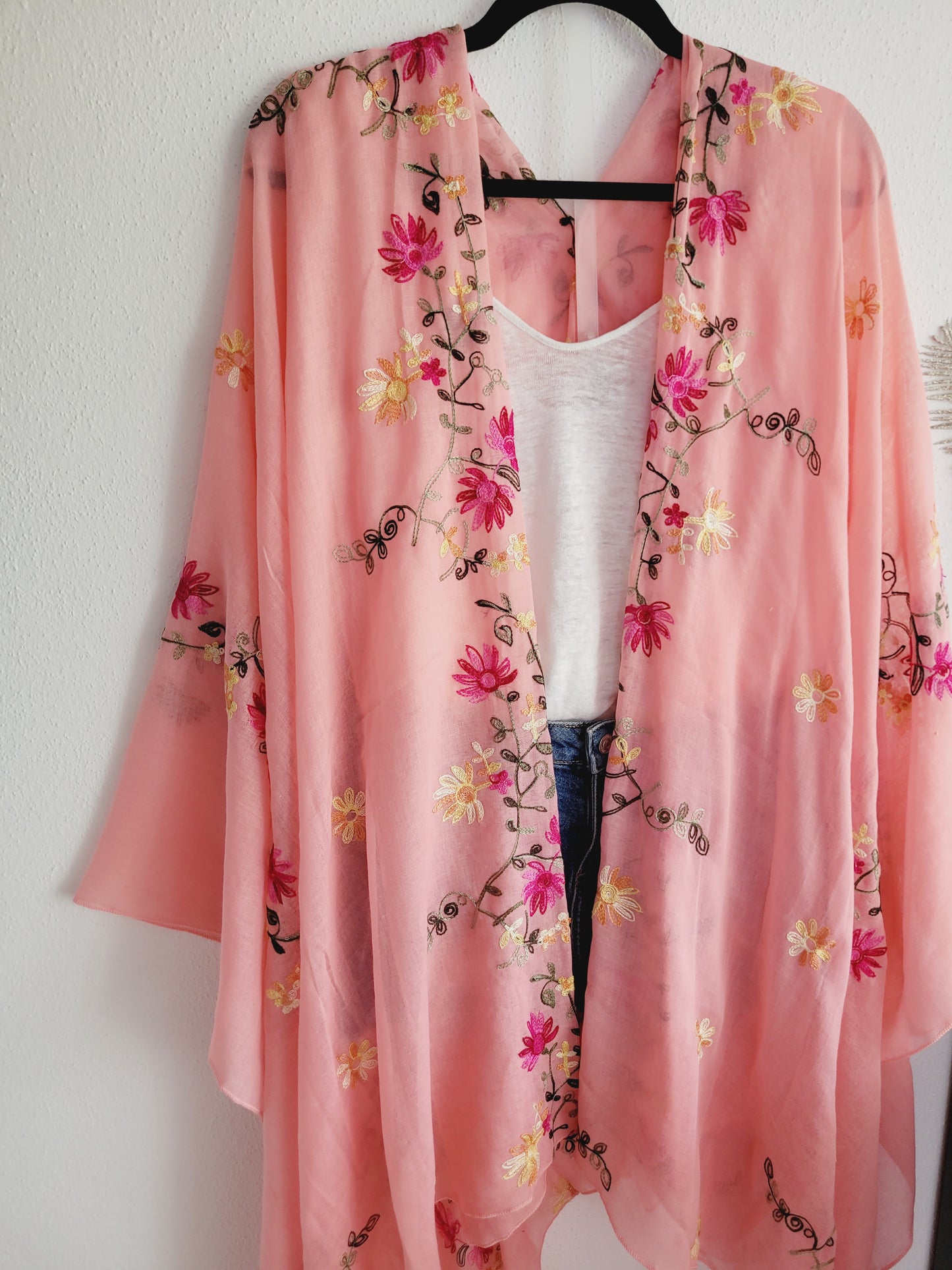 Boho Kimono mit Blumenstickerei