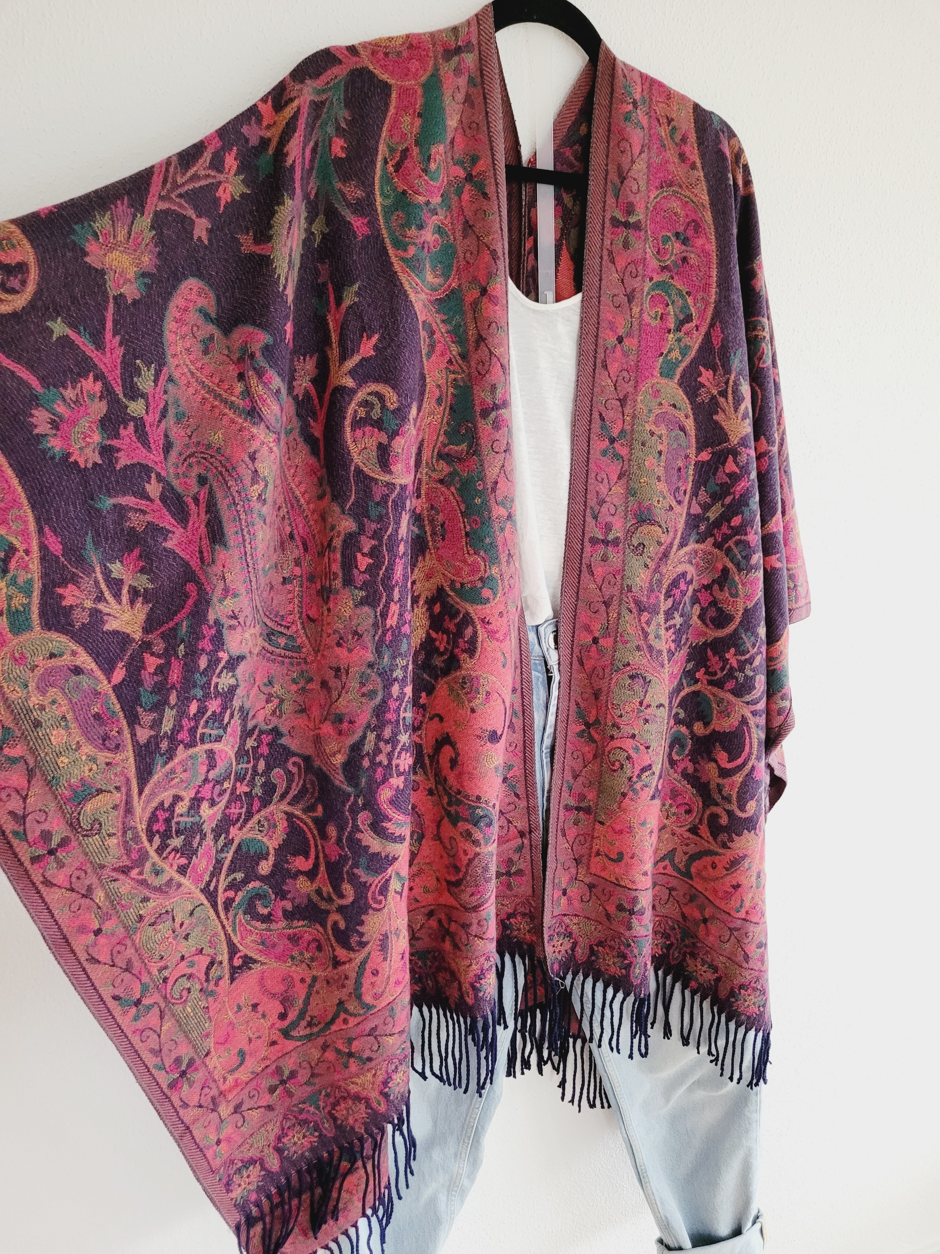 Unisex dicker cardigan mit Paisley Muster