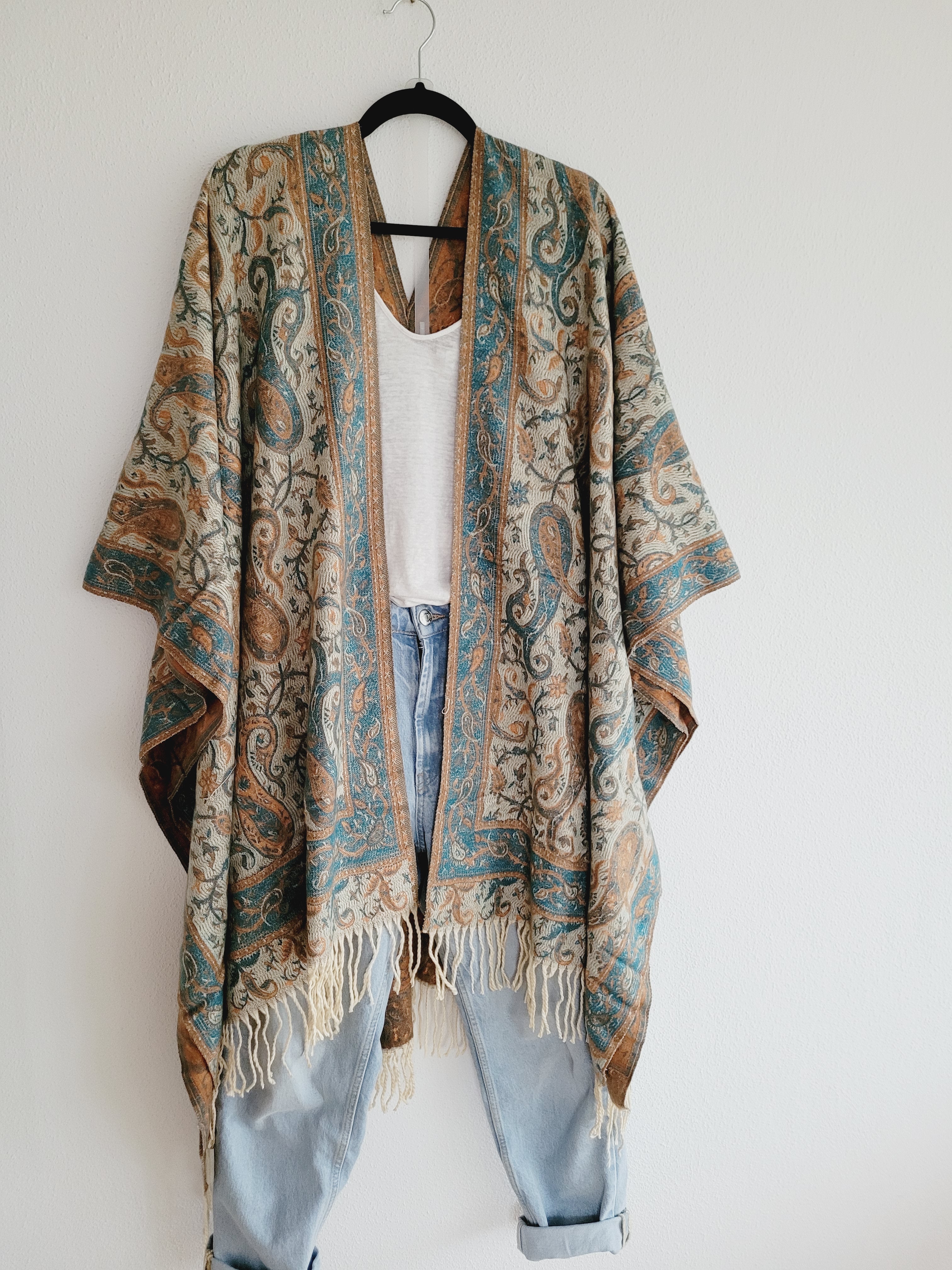 Unisex dicker cardigan mit Paisley Muster