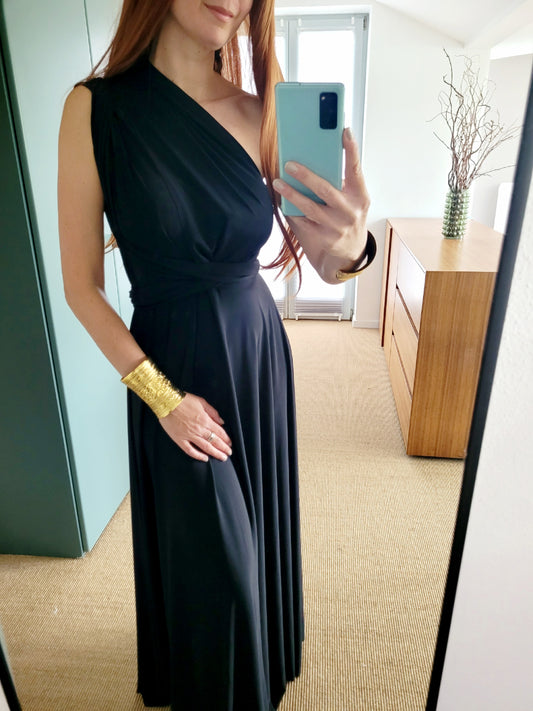 Schwarzes Infinity Kleid – Umstands- & Brautjungfernkleid