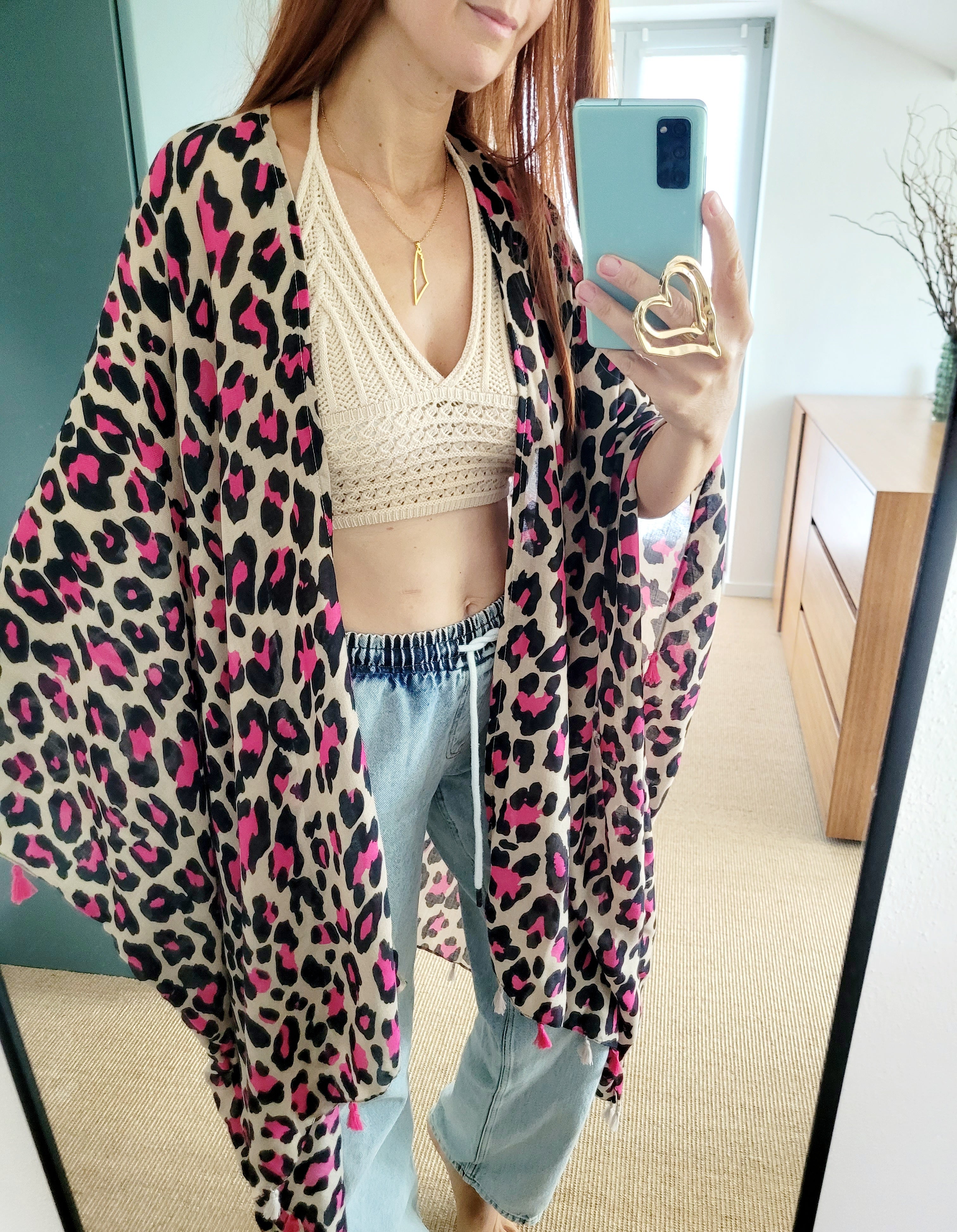 Spring warm cardigan with leopard print