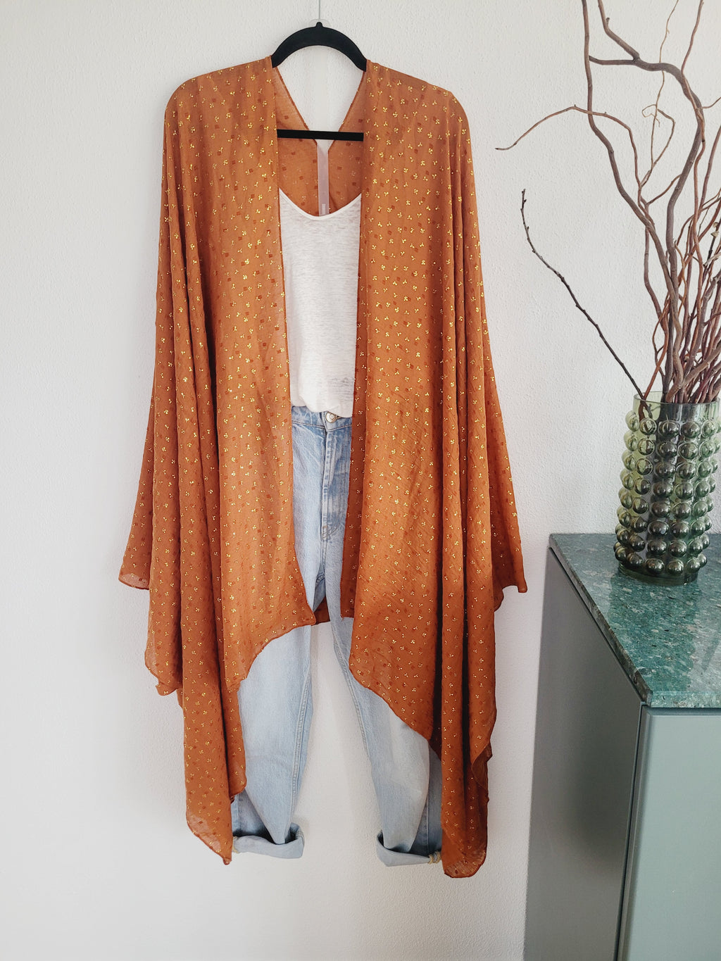 Boho Kimono Cardigan in Rost mit Goldprint – Leicht & Indisch inspiriert