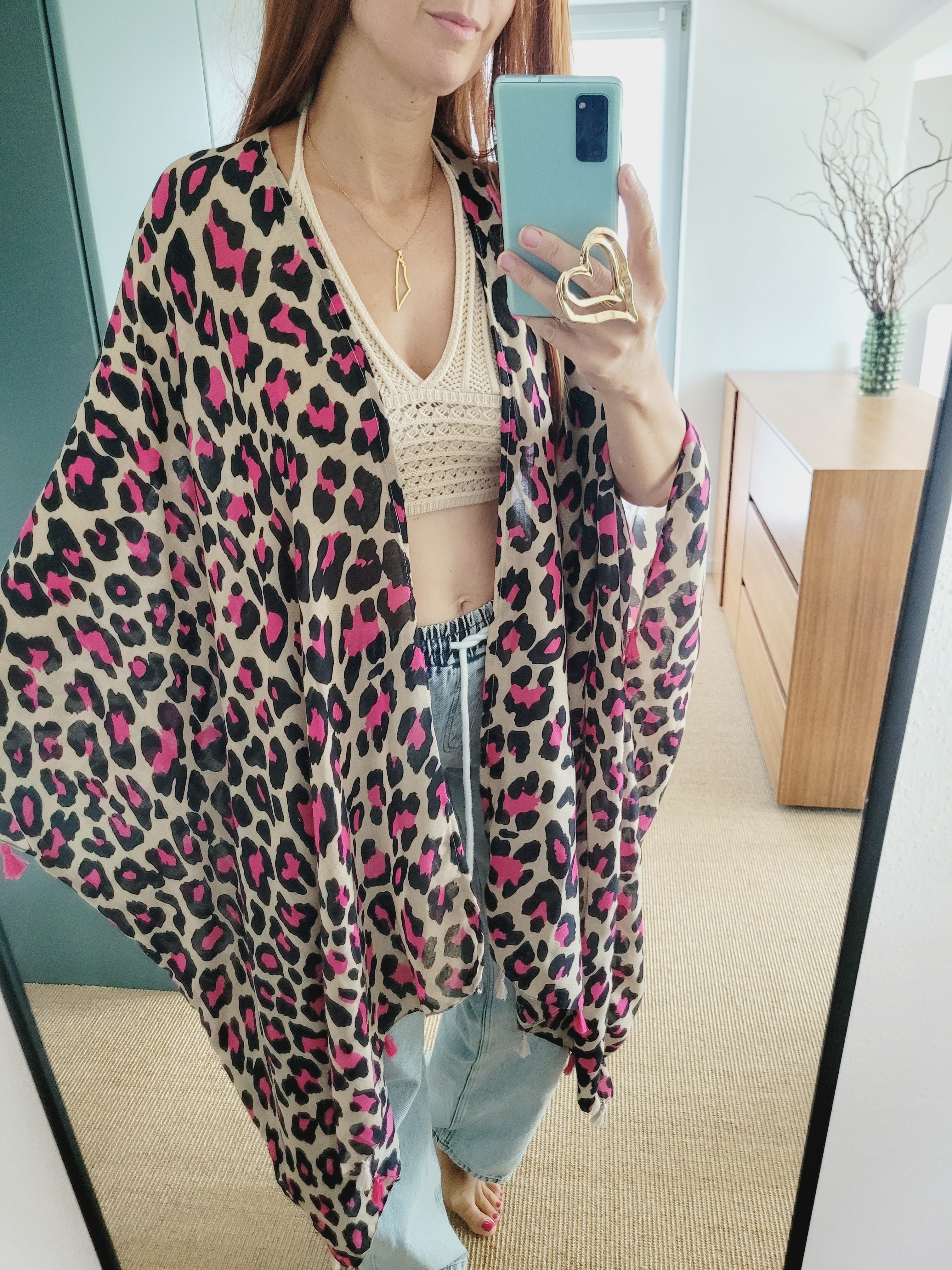 Spring warm cardigan with leopard print