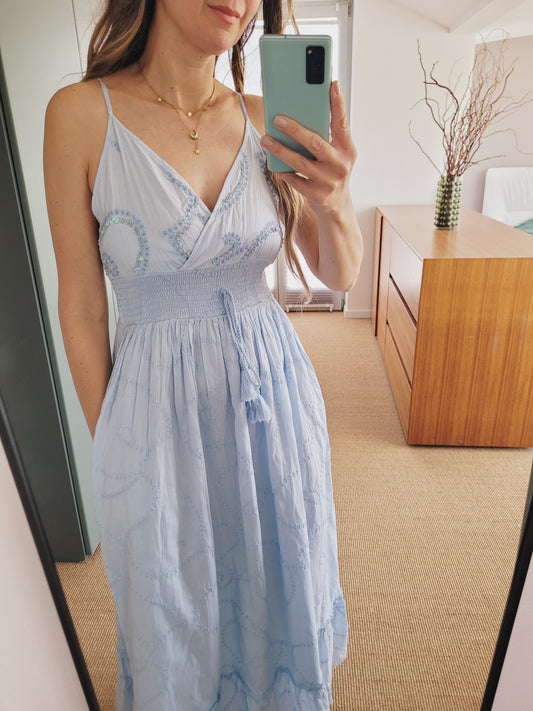 Boho Sommerkleid mit Pailletten – Baumwolle, Weiß/Aqua/Babyblau – Größen S bis XL