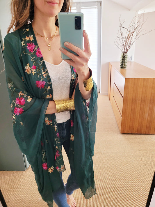 Boho Kimono mit Blumenstickerei